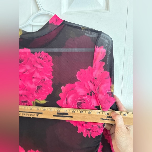 Mesh bodycon dress - Picture 7 of 9